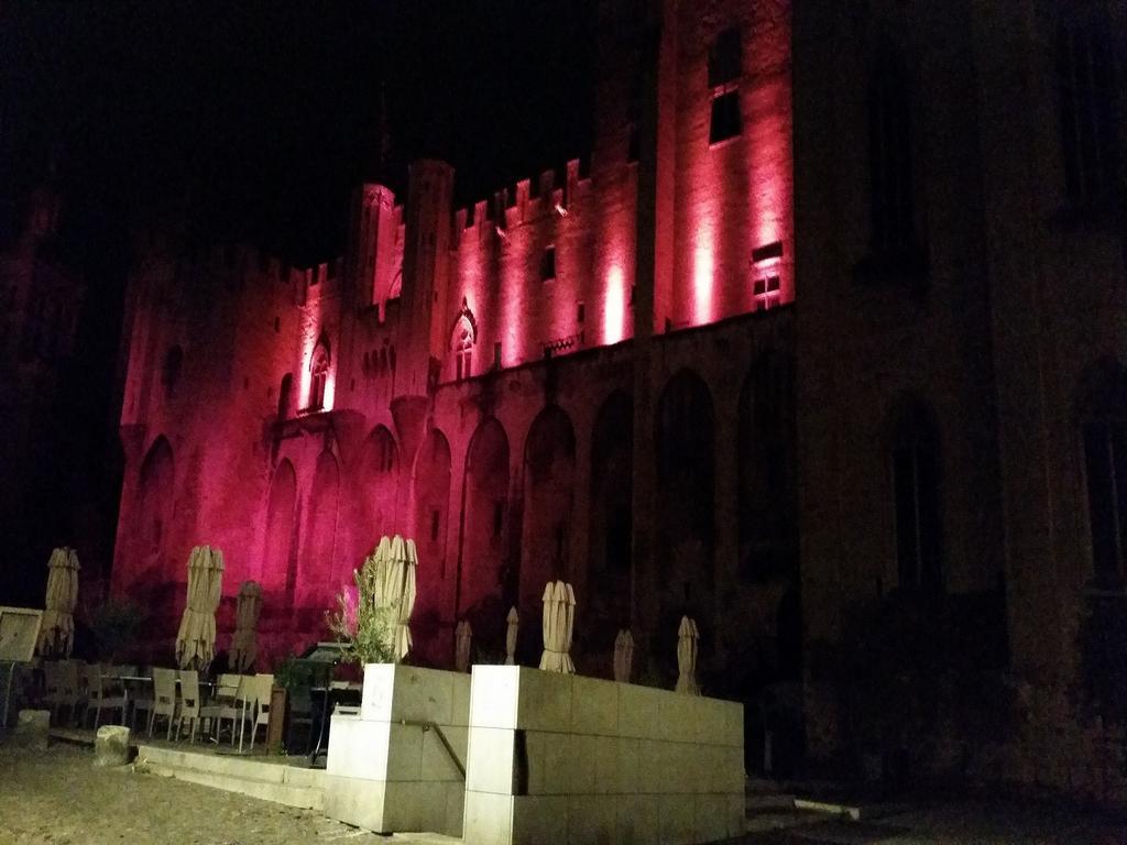 Hotel Du Palais Des Papes Avignon Buitenkant foto